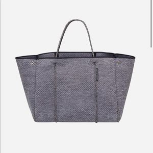 State of Escape Carryall Escape Tote